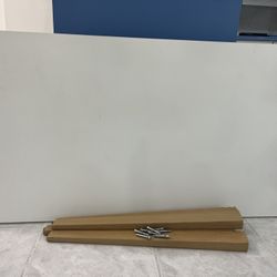Table For 6 People 