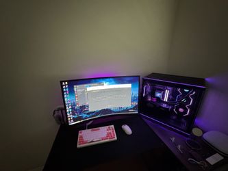 Aesthetic PC Aesthetic PC  Only.  Efficiently working PC with Ryzen 7 7700x, gpu rtx 4070 12gb,  32gb ram DDR5, 1tb m.2 ssd, 750 watt psu msi
