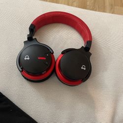 Bluetooth Headphones 