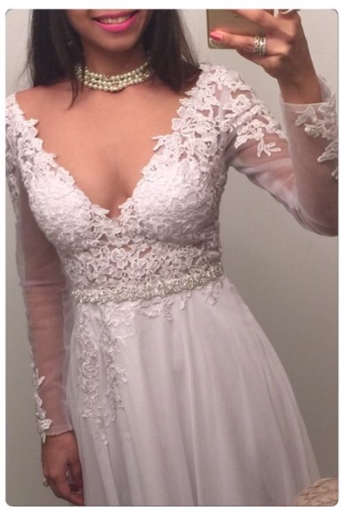 Lace white wedding dress US size 2