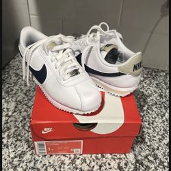 Nike Cortez