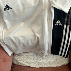 Youth Adidas Set