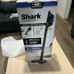 Shark Cordless PET
