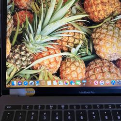 MacBook Pro 13 Inch 2017 