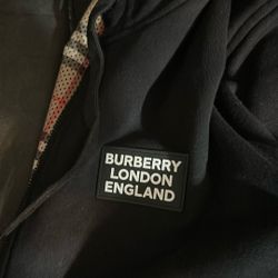 Burberry Jacket And Gucci Belt 