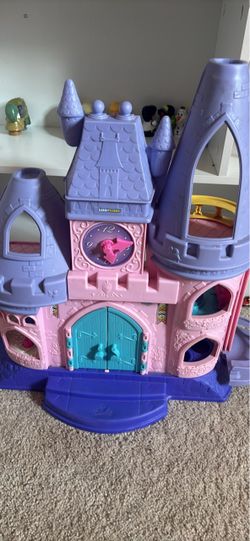 Little people princess castle