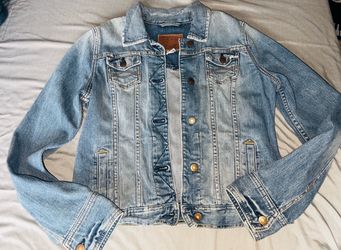 Abercrombie & Fitch Jean jacket Woman’s Lg Great Condition READ BELOW