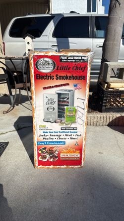 Little chief smoker
