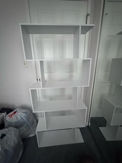 Yusong 5-Tier Geometric Bookcase / Display Shelf