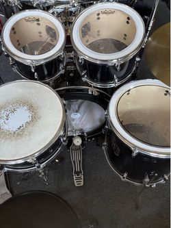 Drum set Yamaha Rydeen mint condition..$175 OBO