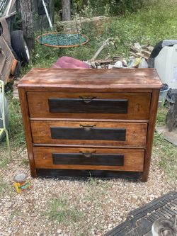 antique 3 drawer dresser