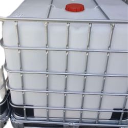 275 gallon plastic water tank $85 each serious inquiry