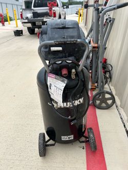 33 gallon husky air compressor ( husky )