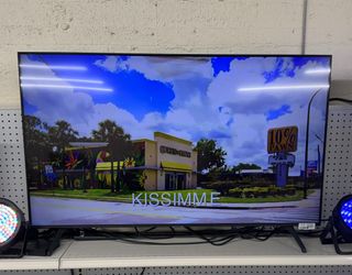 SAMSUNG TU7000 SERIES 4K UHD 50" SMART TV USED