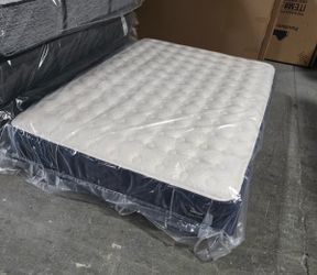 King Mattress Firm - Brand New Sealed - Kirkland Lakeridge - Pickup or Delivery