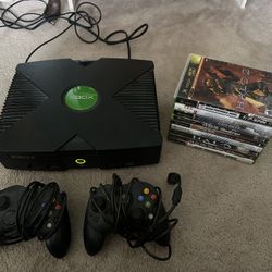 Xbox With Games & Controllers