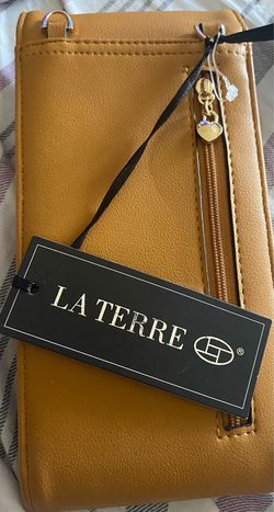 La Terre Fashion wallet