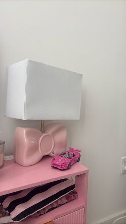 Pink Bow Lamp