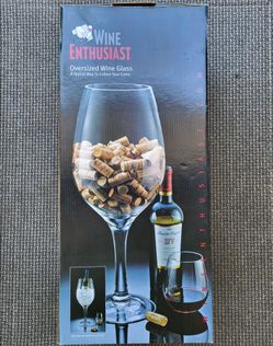 Wine Enthusiast Over Size Wine Glass (stands almost 20" tall)