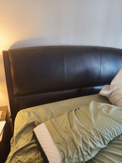 Bedroom set