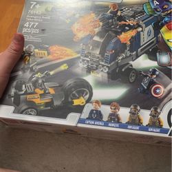 Lego MARVEL Avengers Truck Take Down Brand New