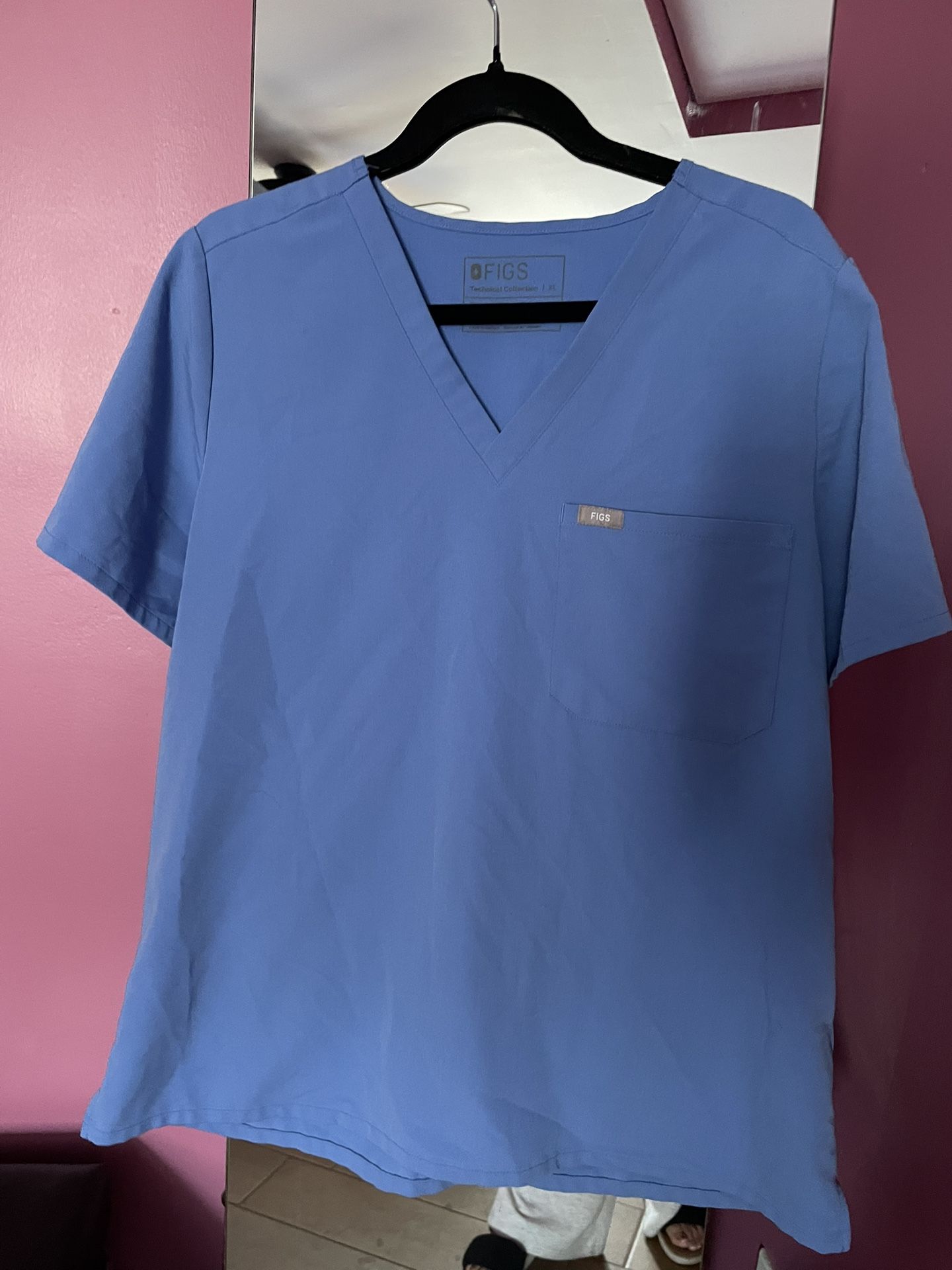 Figs Scrub Top