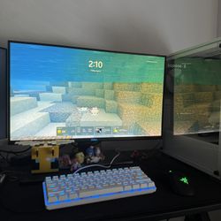 Custom Built Gaming PC With Accessories 