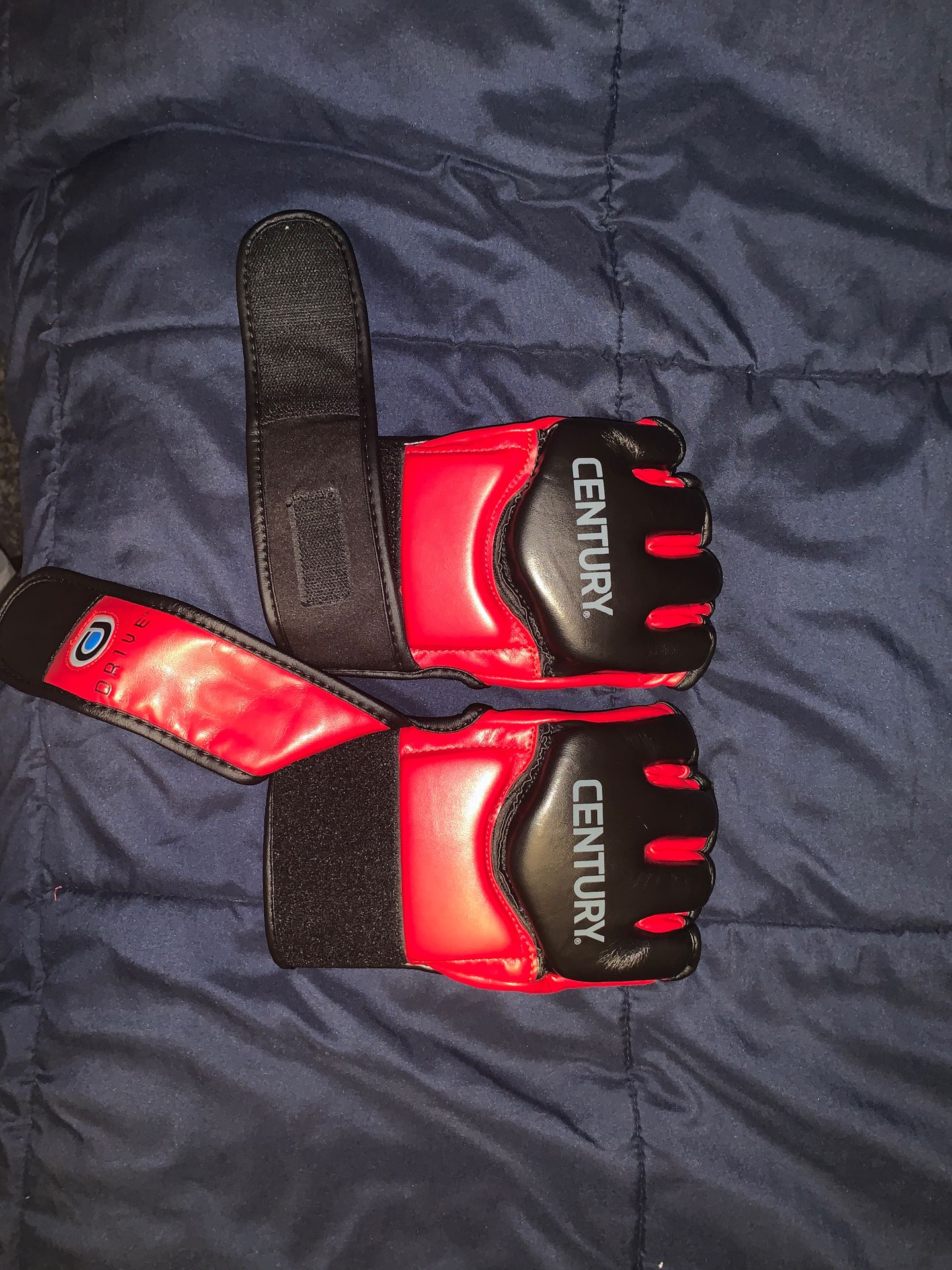 UFC GLOVES 🧤