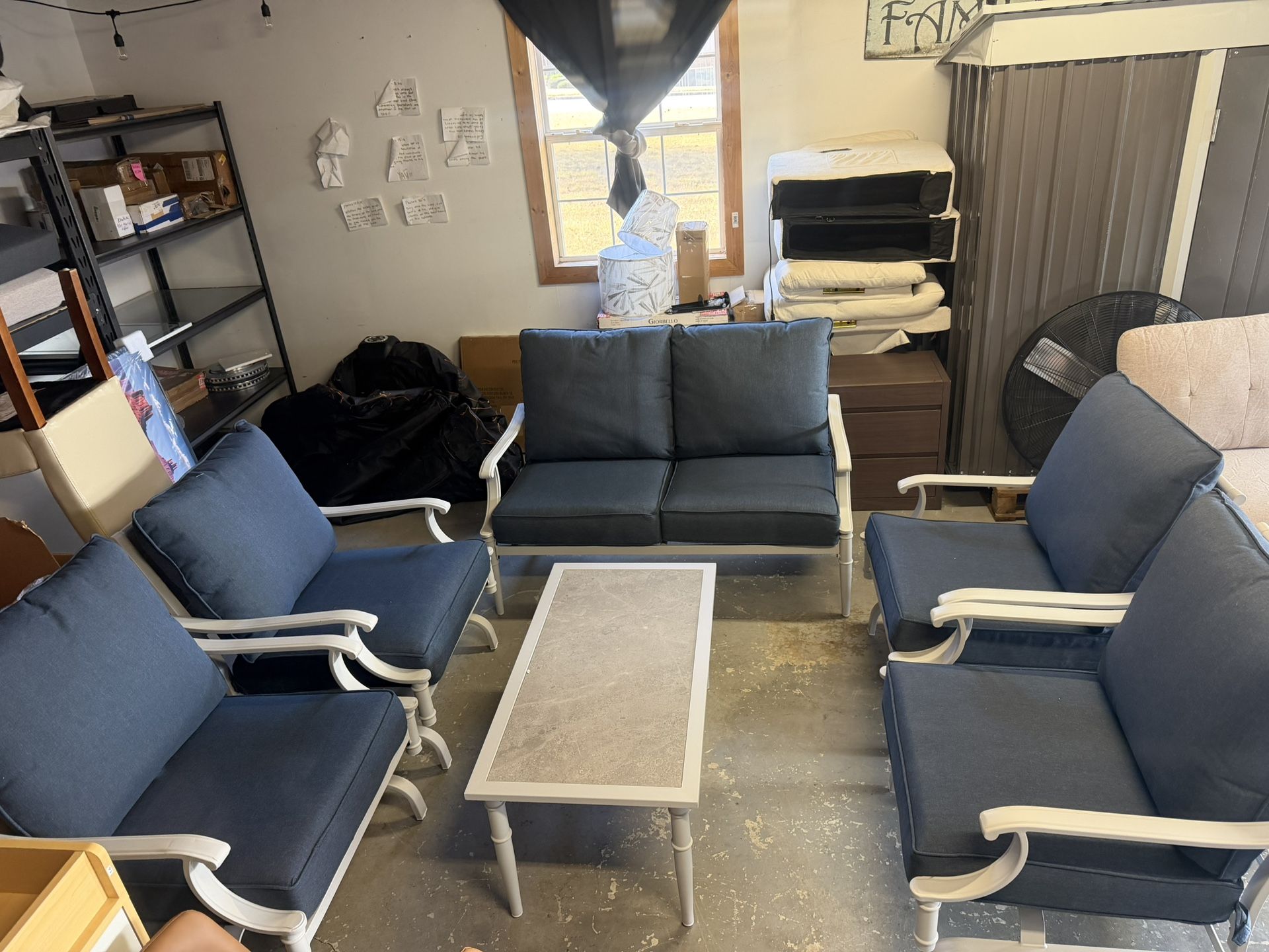 Outdoor Patio Furniture Set 4 pc plus 2 additional chairs (6pc set)