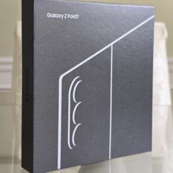 S Z F o l d 5 1 2 gb 
