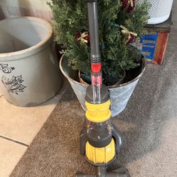 Children’s Dyson Ball Toy Vacuum Cleaner 