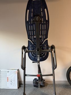 Teeter Hangup inversion table like new.