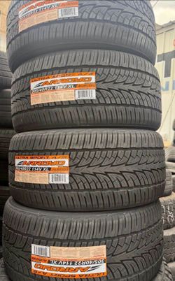 305/40R22 Arroyo Set Of 4 New Tires
