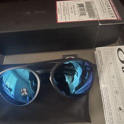 Oakley Sunglasses Forager Black Polarized Blue Lenses