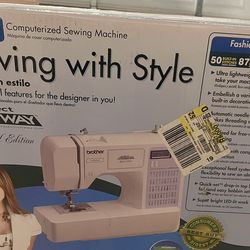 Project Runway Sewing Machine Limited Edition