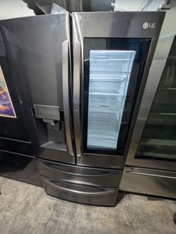 LG French Door Refrigerator with InstaView