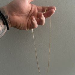 18K Gold Cuban Link Chain – 4.1g