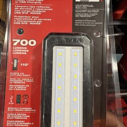 M12 Light And Charger 