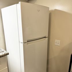 Whirlpool refrigerator 