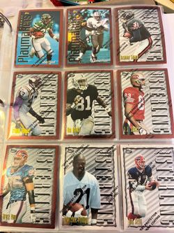 Sports card collection! 500+ cards! Lots of rookies! Selling cheap!