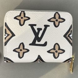 LV  Wild At Heart Zip Wallet