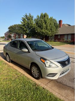 2019 Nissan Versa