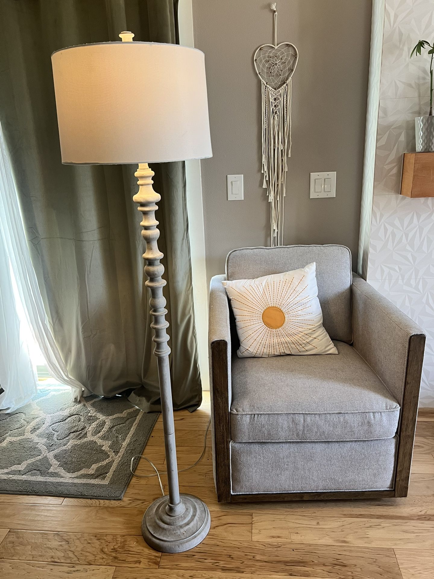 Floor Lamp