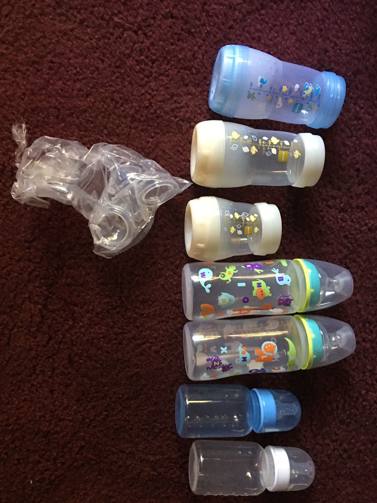 Baby bottles with new nipples $2