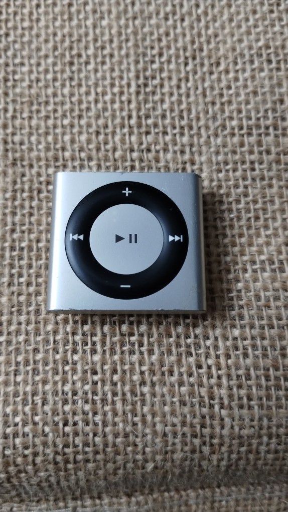 Apple iPod Shuffle 4th Generation