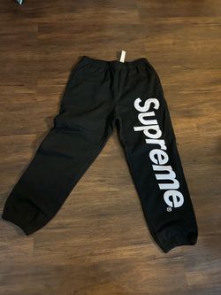 Supreme sweatpants