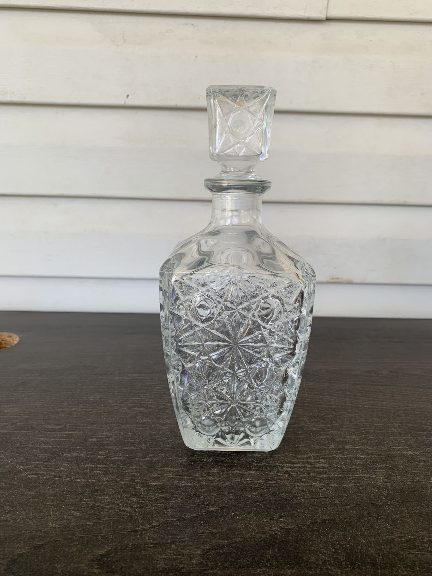 Vintage Crystal Cut/Pressed Glass Liquor Wine Decanter with Stopper ~ 9.5" Tall