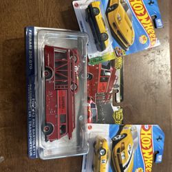 Hot wheel Ferrari Set