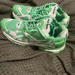 Balenciaga runner 
