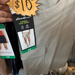 XL Shorts And Skirts